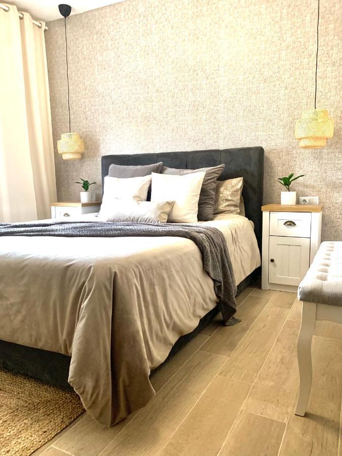 Terra Holiday Homes Ασπροβάλτα Εξωτερικό φωτογραφία